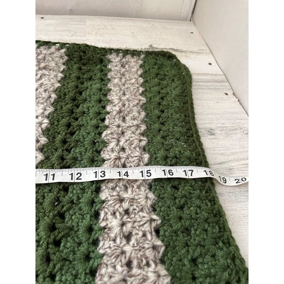 Set of crocheted green and taupe striped placemats cottage core - Picture 2 of 7